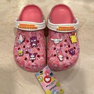 Hello Kitty Crocs